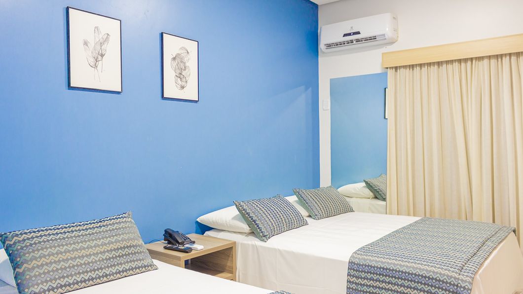 Lagoa Quente Hotel