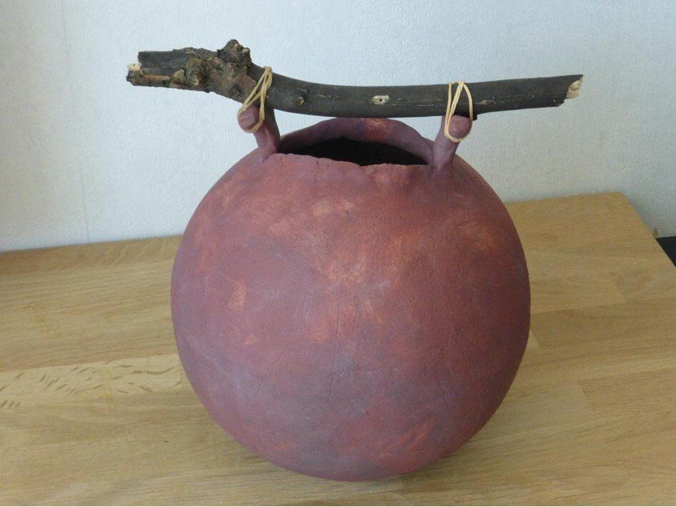 Pot met houten handgreep - Keramiek Kunstwerk