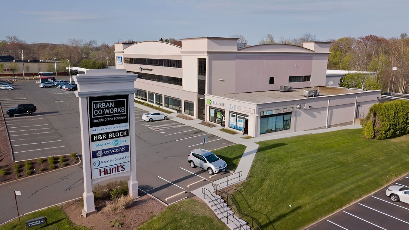 Commercial Real Estate open for rent in Holyoke, MA
