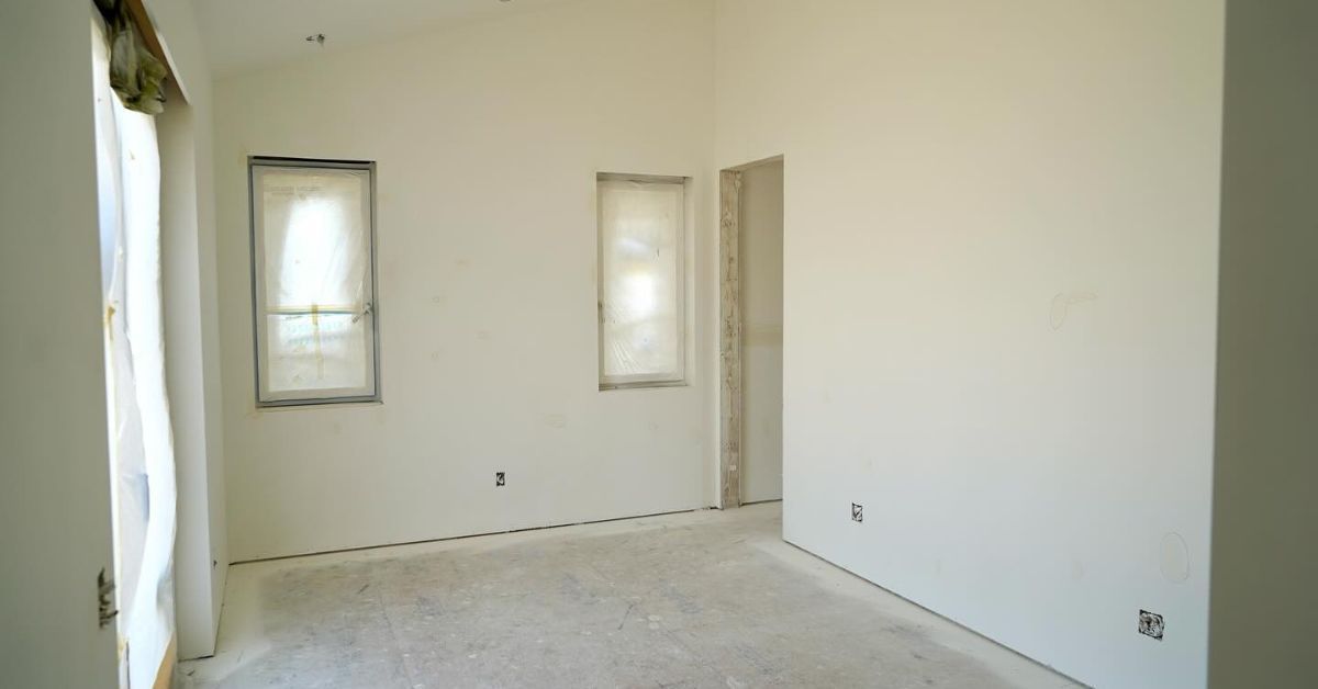 Steps To Take After Your Drywall Suffers Water Damage