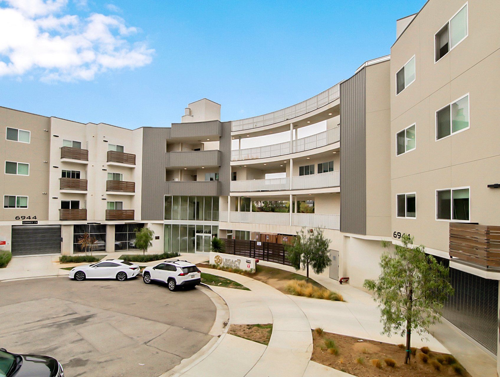 Exterior view of apartment complex
