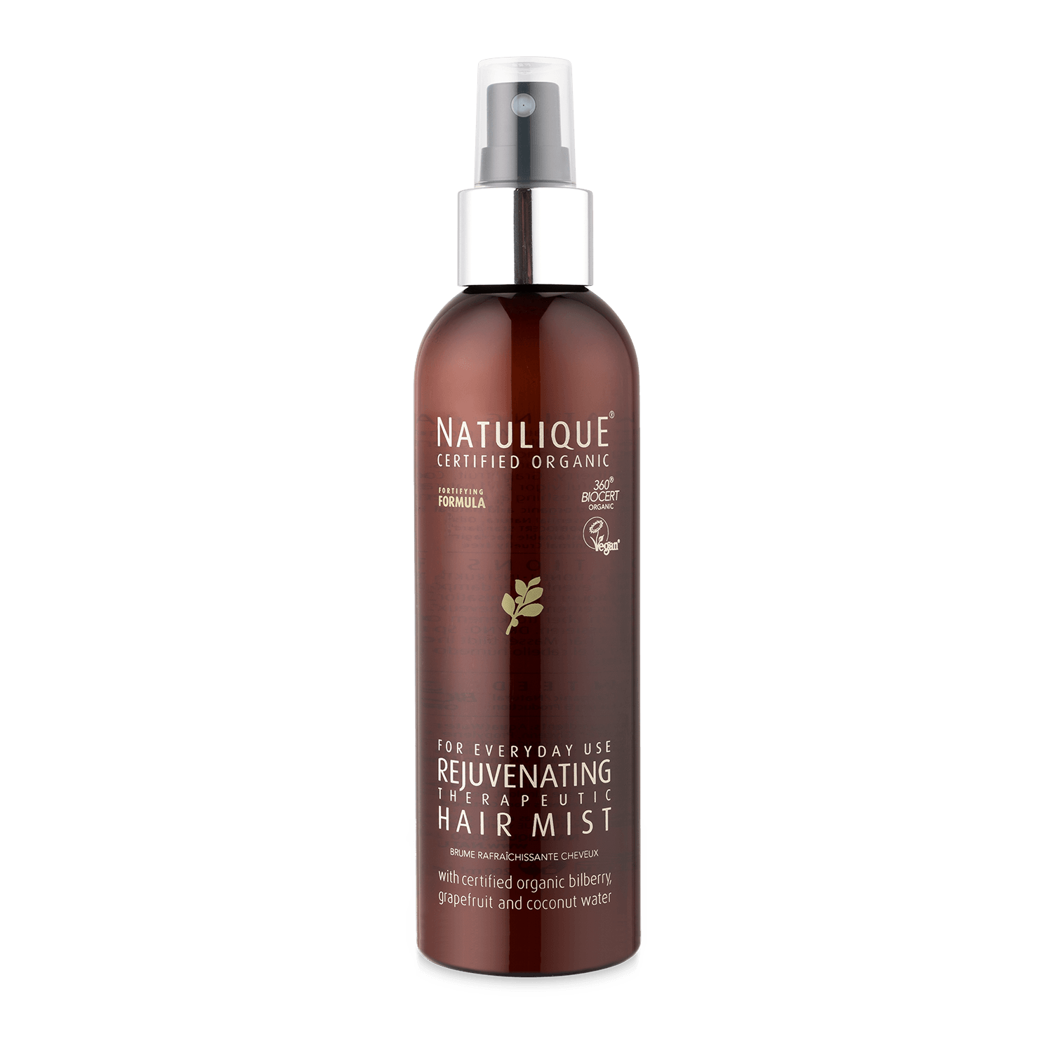 Een flesje Natulique Rejuvenating Hair Mist op een witte achtergrond.