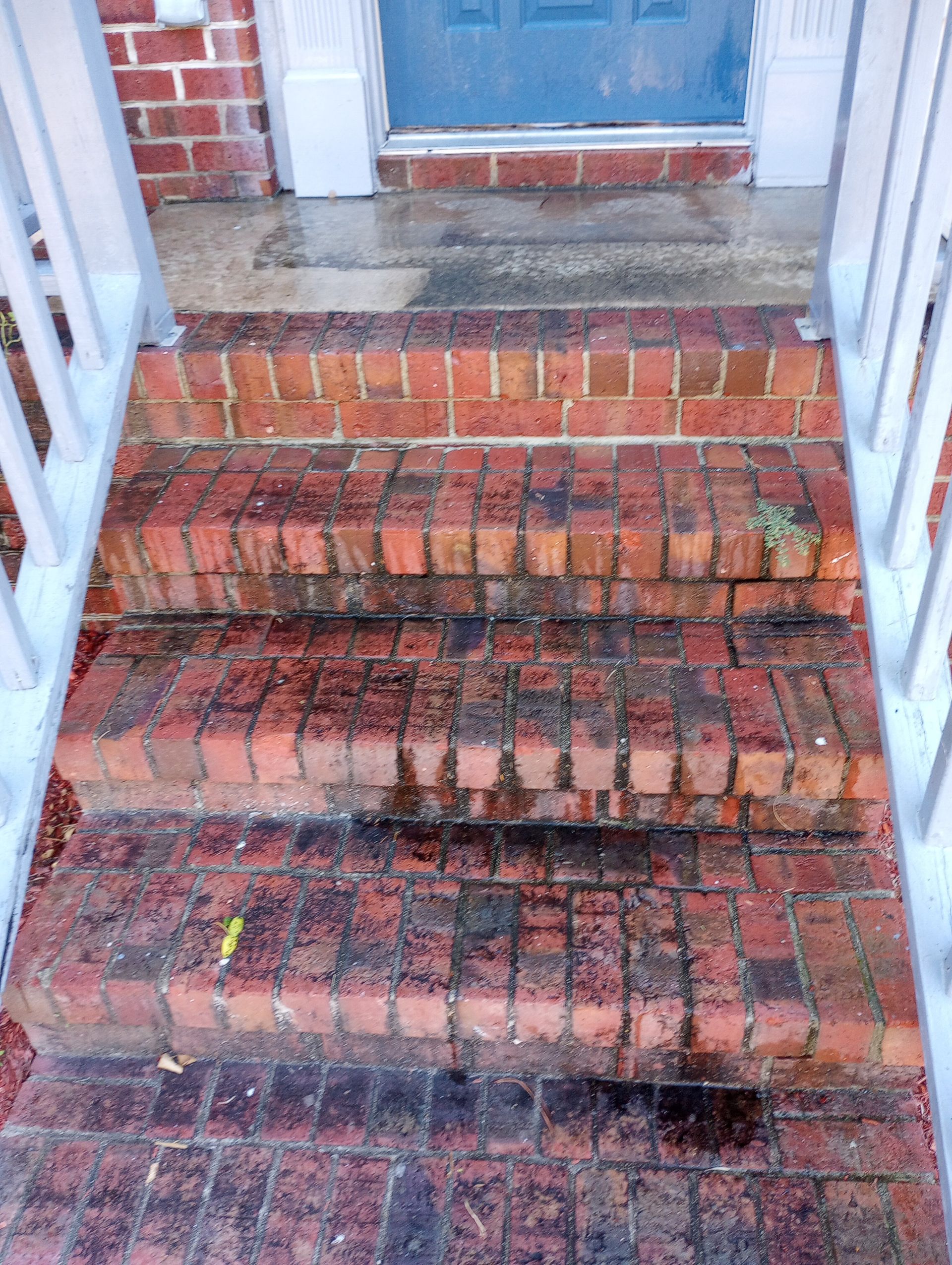 Pressure washing (before) 1