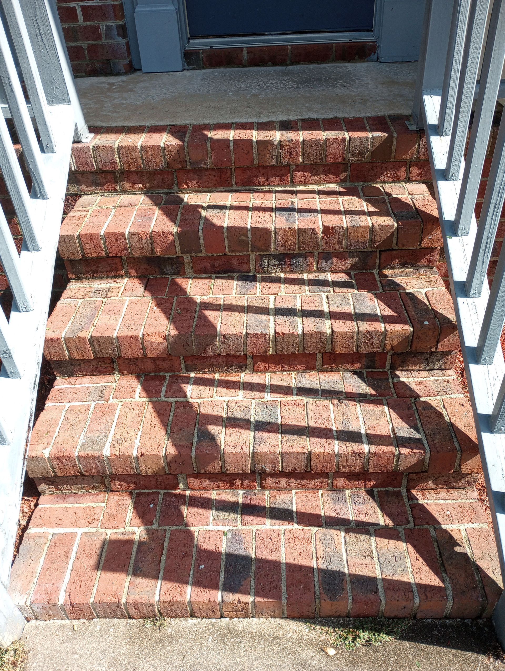 Pressure washing (after) 1