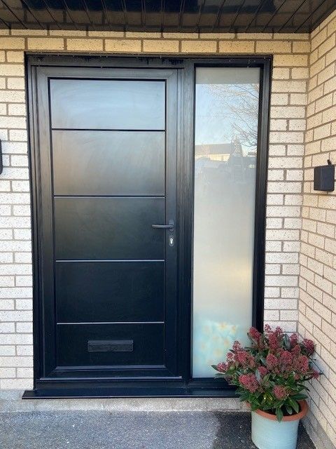 Aluminium FESTA SYSTEM door Wales