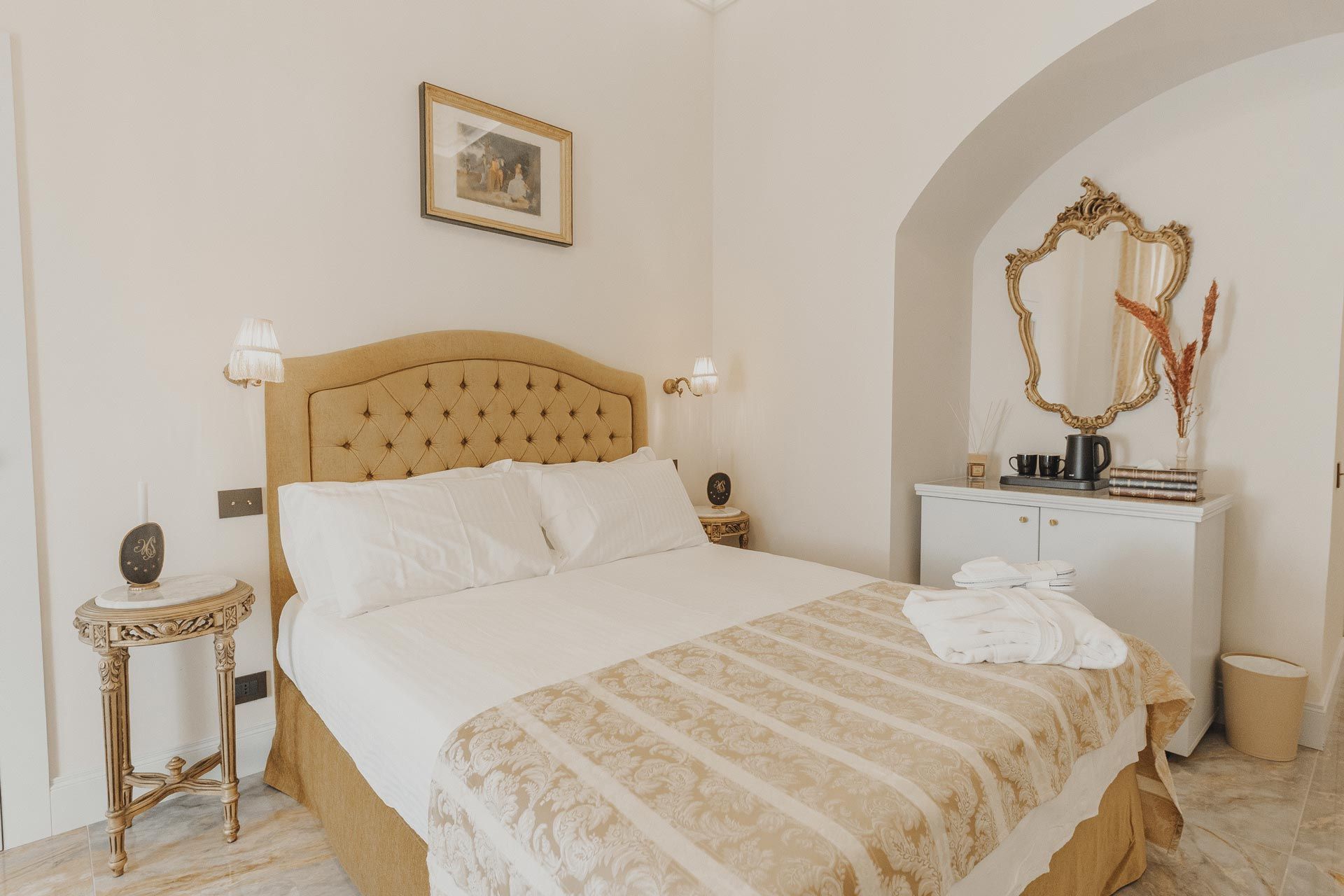Letto stanza Raffaello