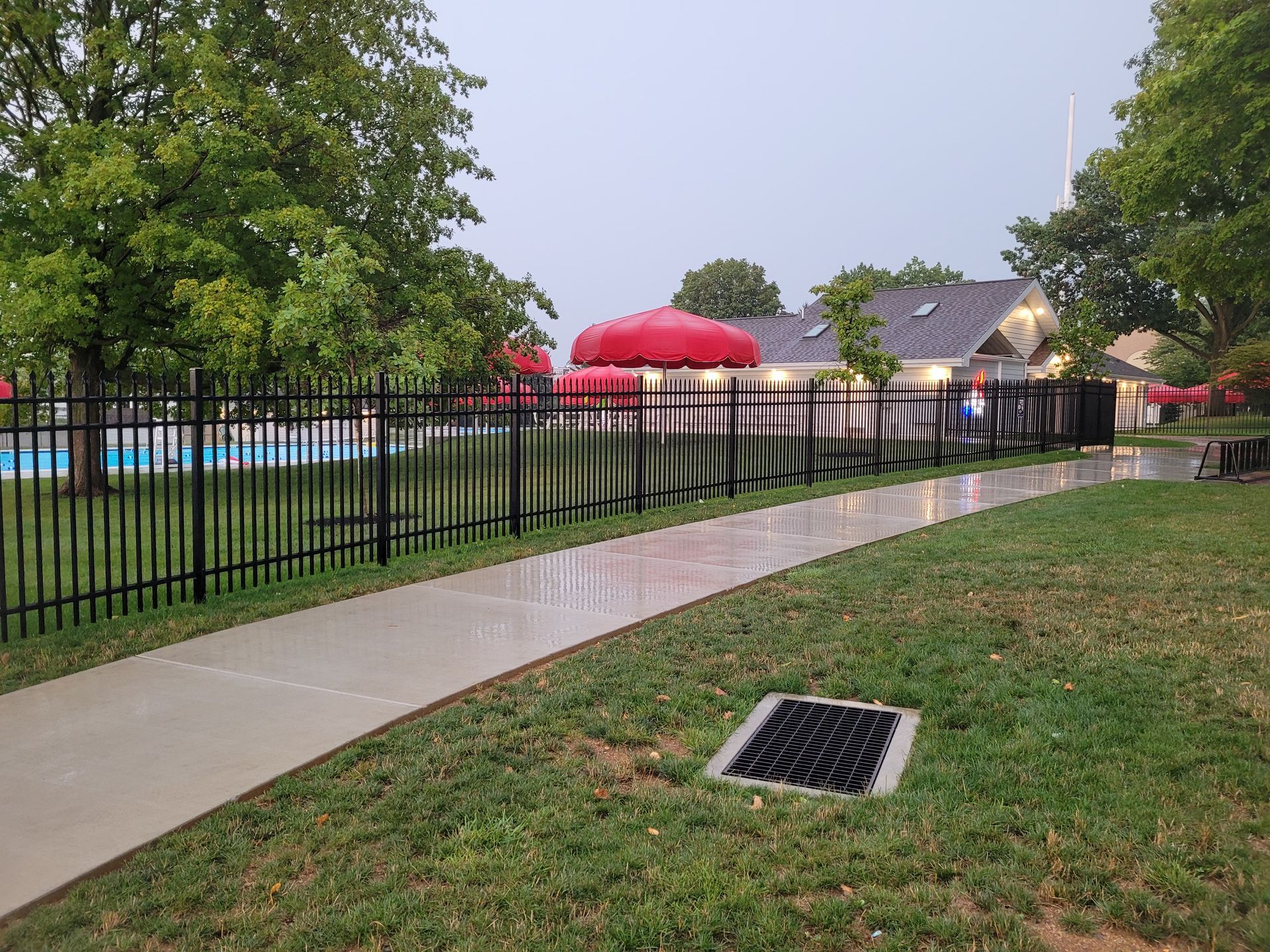 lititz pa commercial fence installation at lititz springs pool