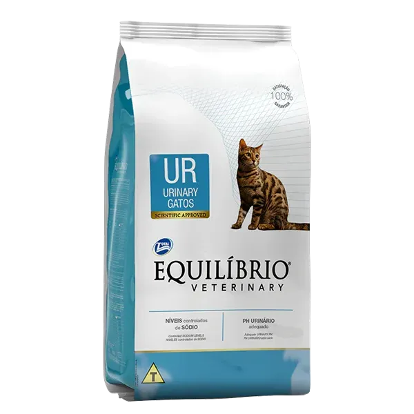 Bolsa de alimento para gatos Equilíbrio Veterinary UR Urinary Gatos, envase azul y blanco, imagen de gato.