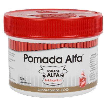 Tubo de crema para quemaduras Pomada Alfa y su caja; empaque blanco, rojo y dorado.