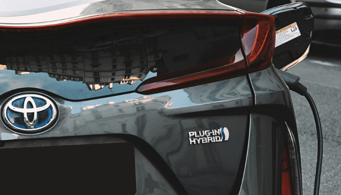 Hybrid Vehicle Repair and Maintenance