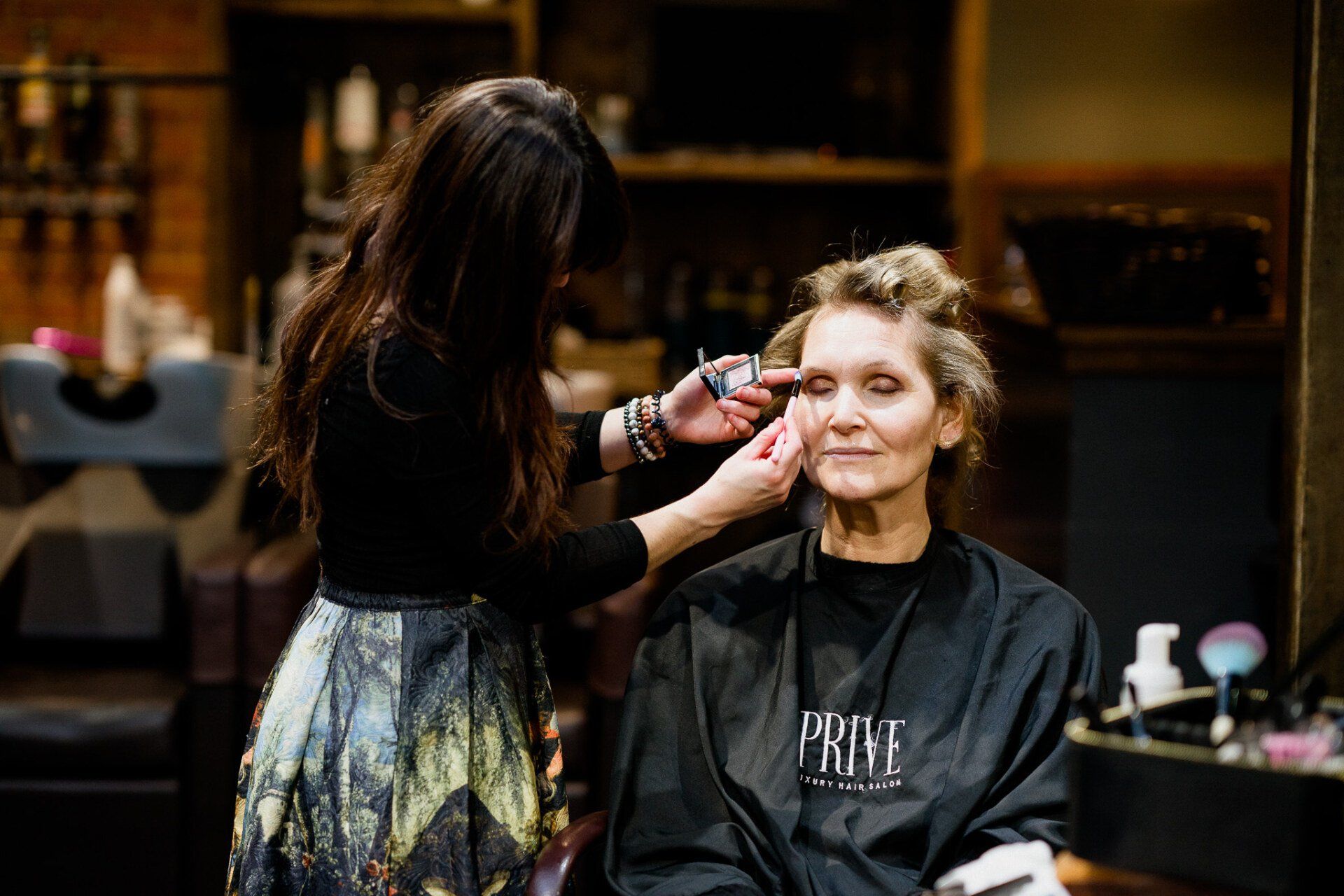 make up salon hairdressers