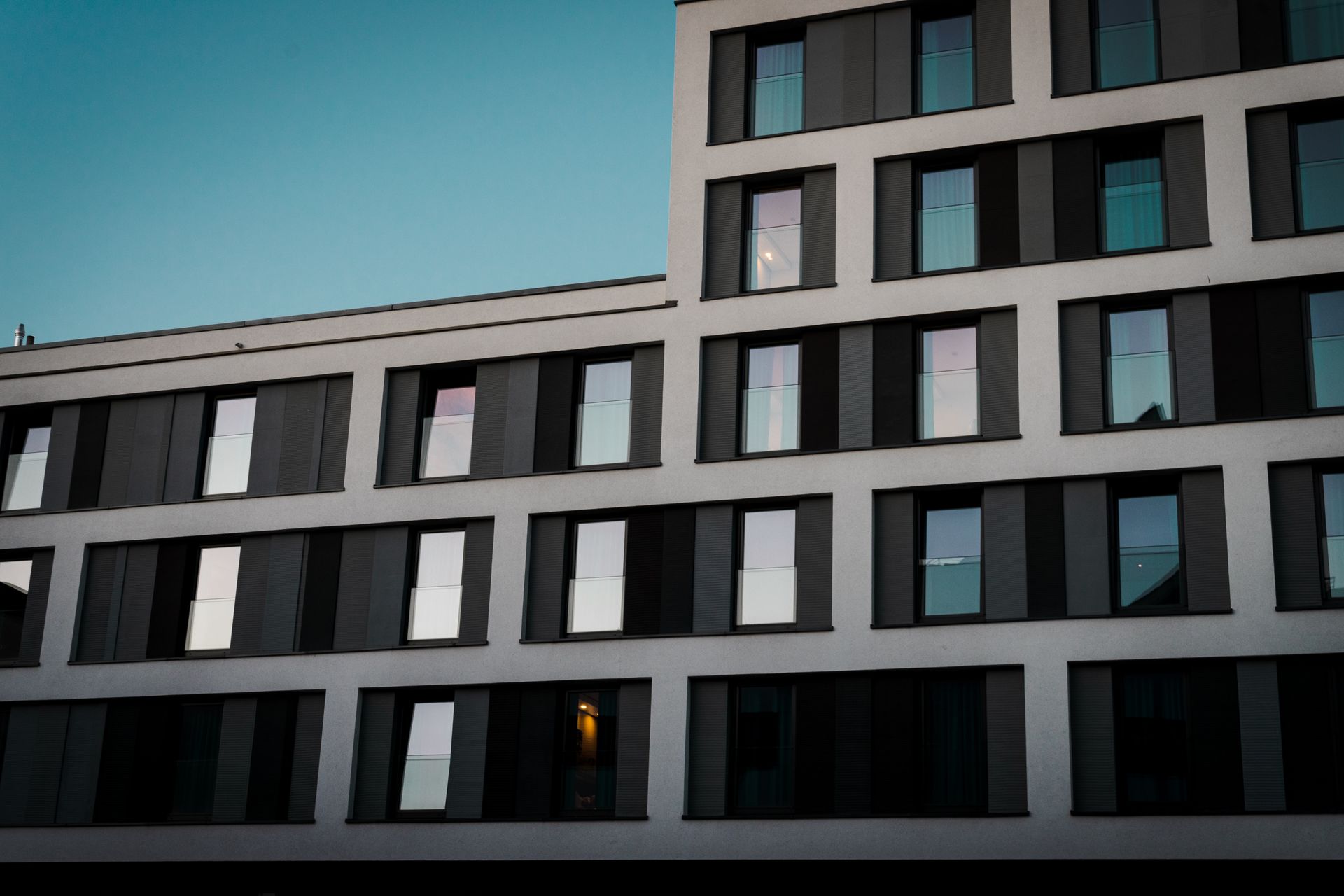 Hotel Window Tint