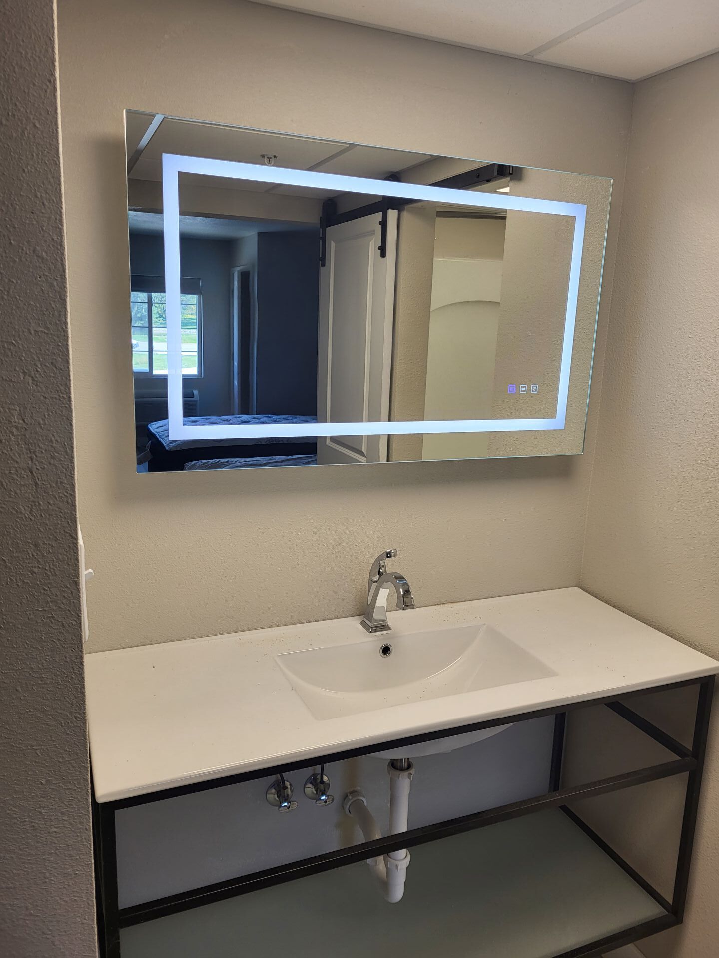 Rooms | Red Fox Inn & Suites | Waverly OH