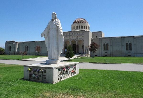 Vendre ou acheter une propriété au Oak Hill Memorial Park