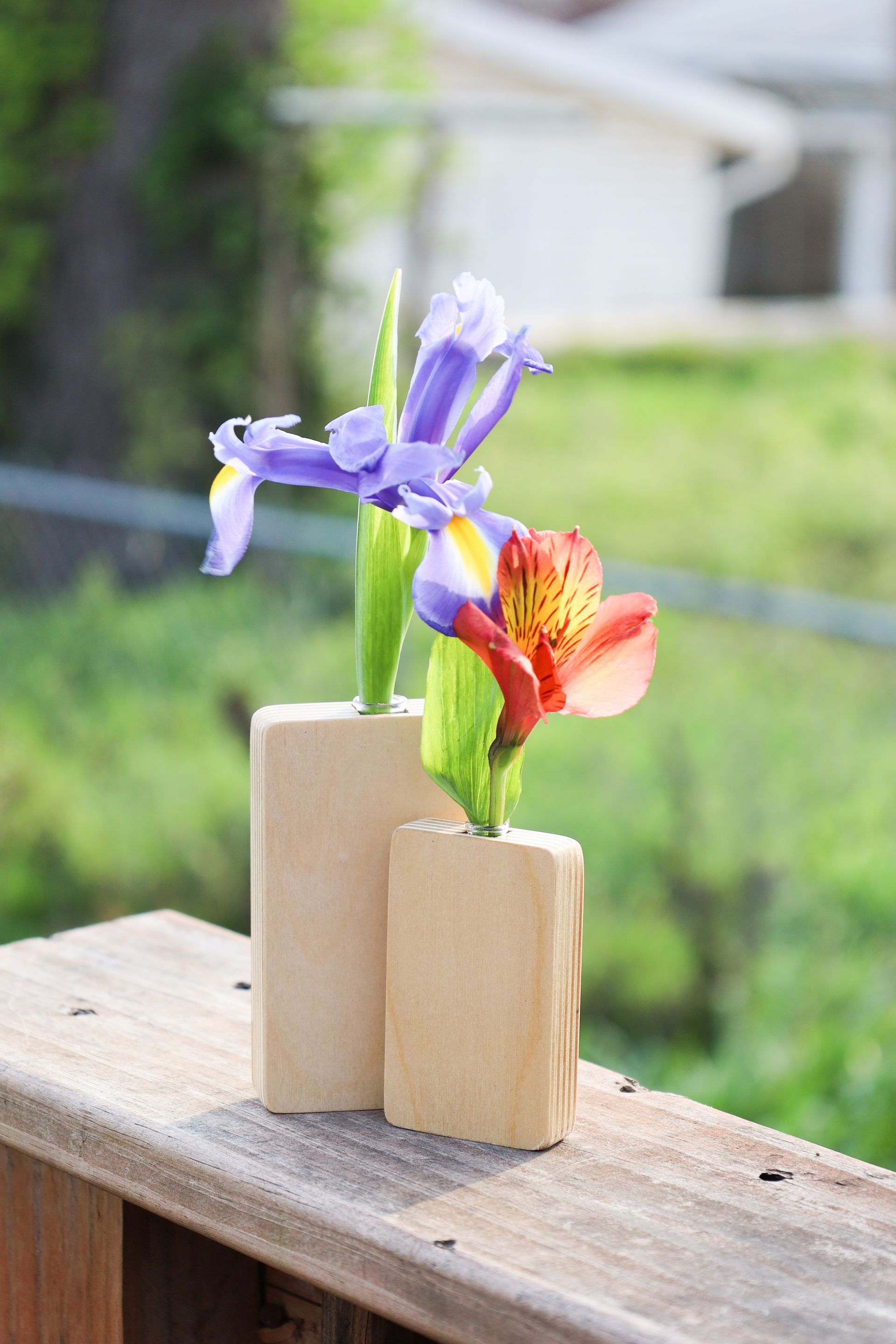 medium bud vase