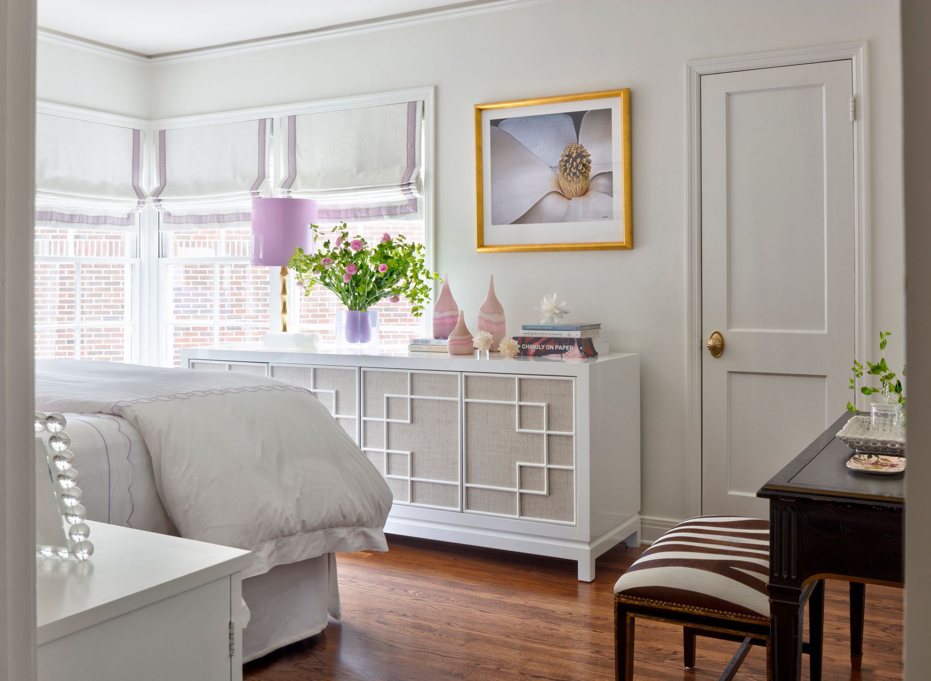 Elegant bedroom decor