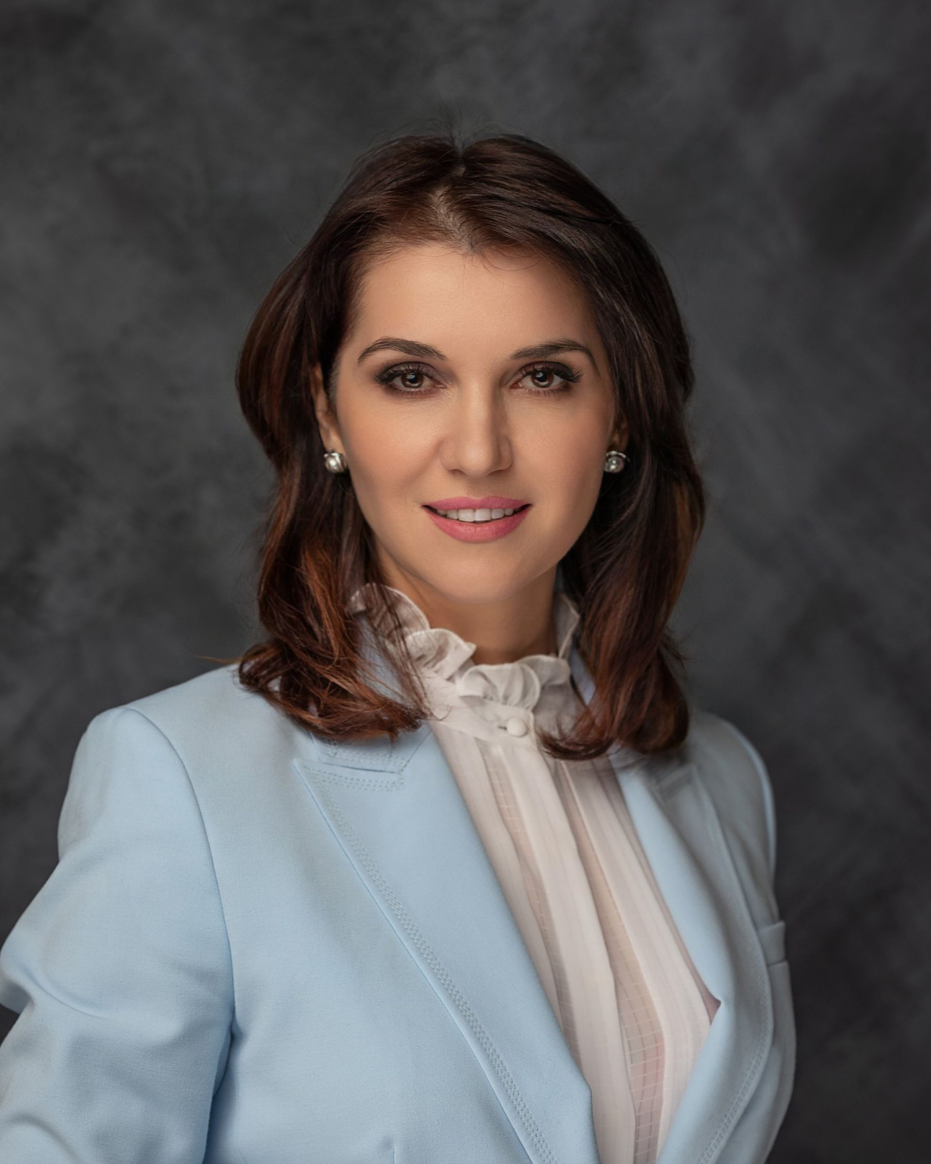 Mirabela Punga — Bismarck, ND — Larson Latham Huettl LLP