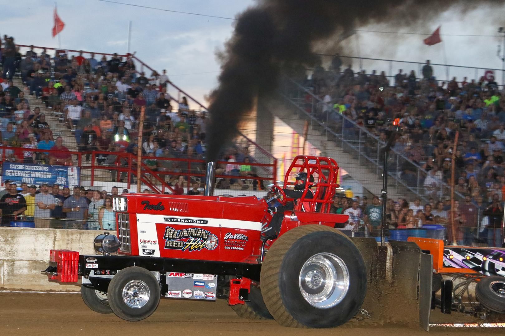 Tractor Pulling in Wisconsin
