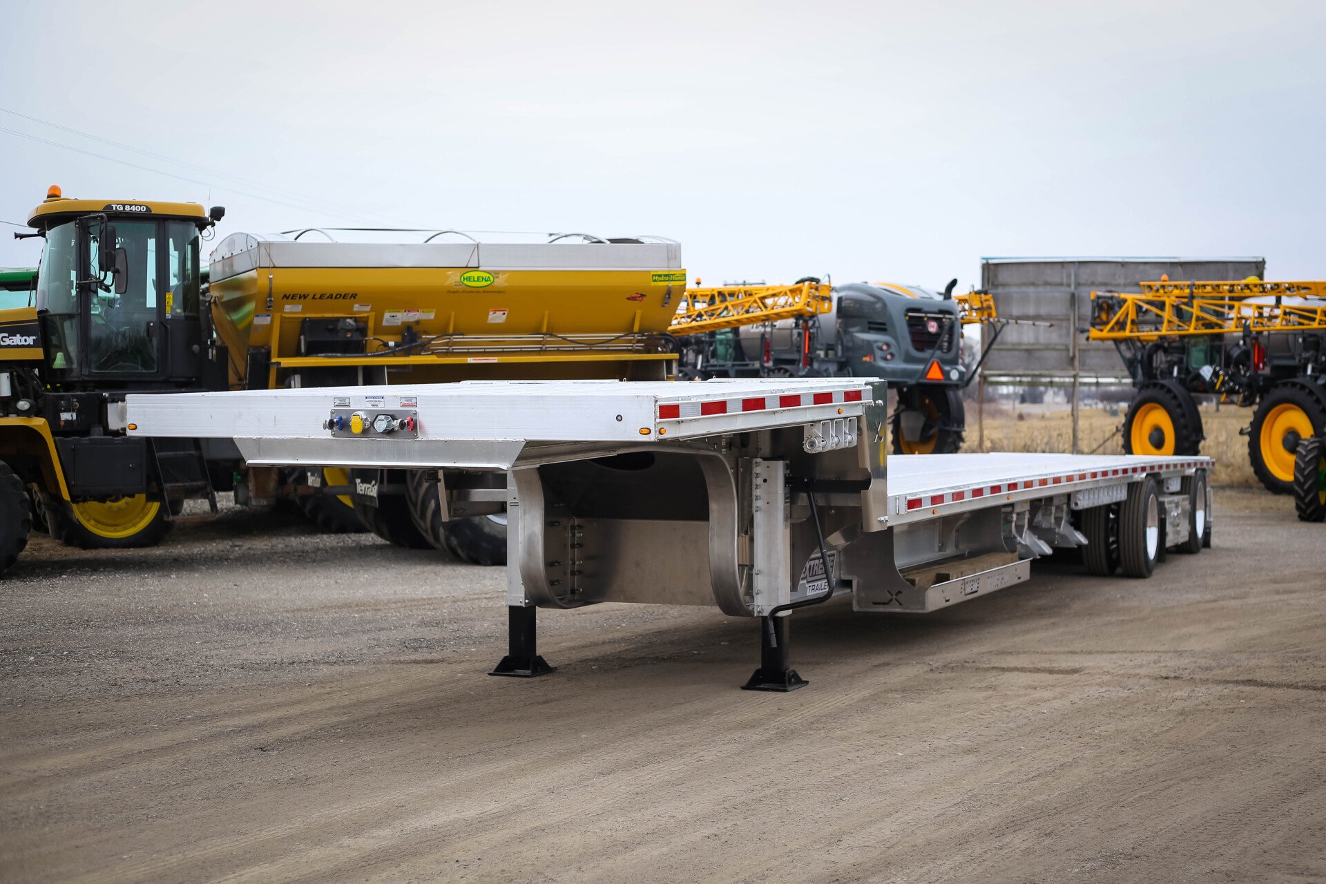 Photo Gallery Extreme Trailers Dunnage rack Trailer tool box