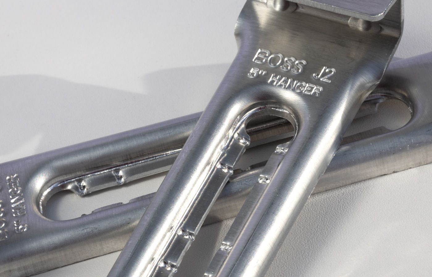 Boss Hanger J2