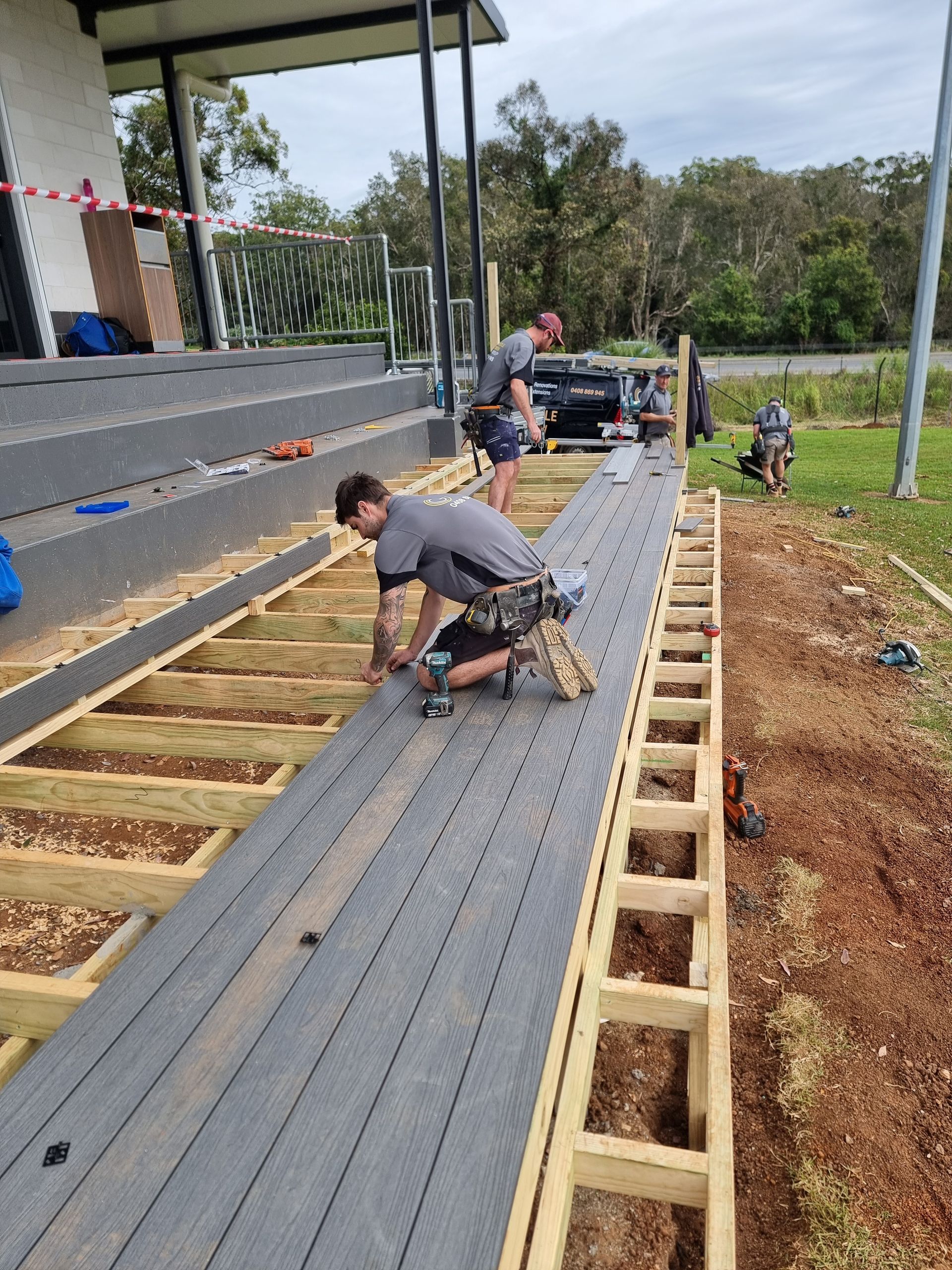 composite decking weighing
