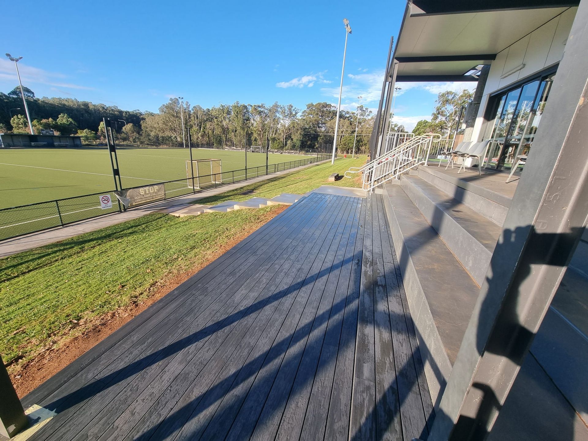 composite decking weighing
