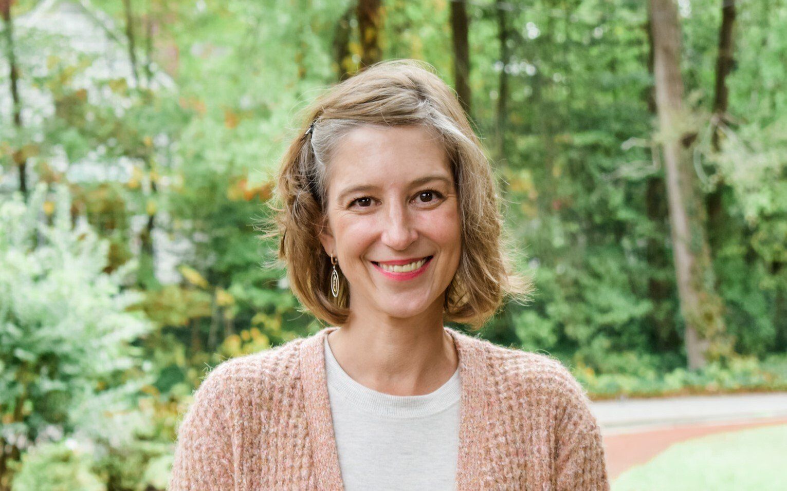 Sara Lloyd