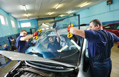 What Is Smart Glass And How Does It Play A Role In Your Vehicle?