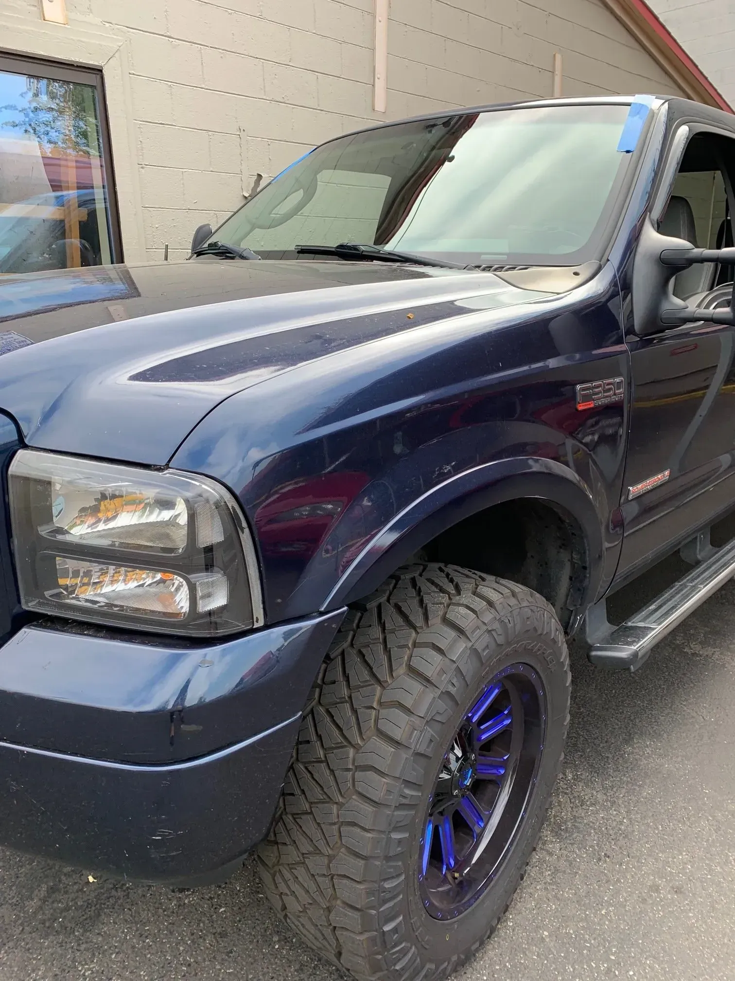 Blue Ford
