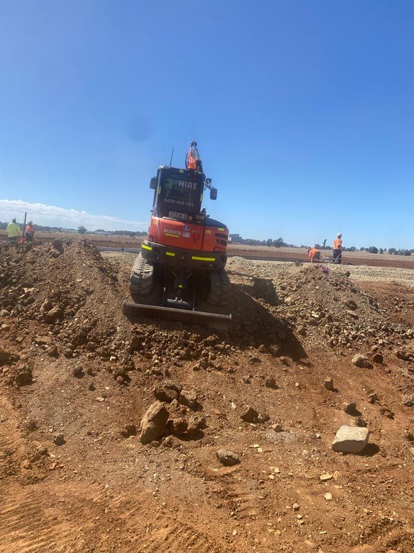 RL Hire Machinery Hire in Dubbo