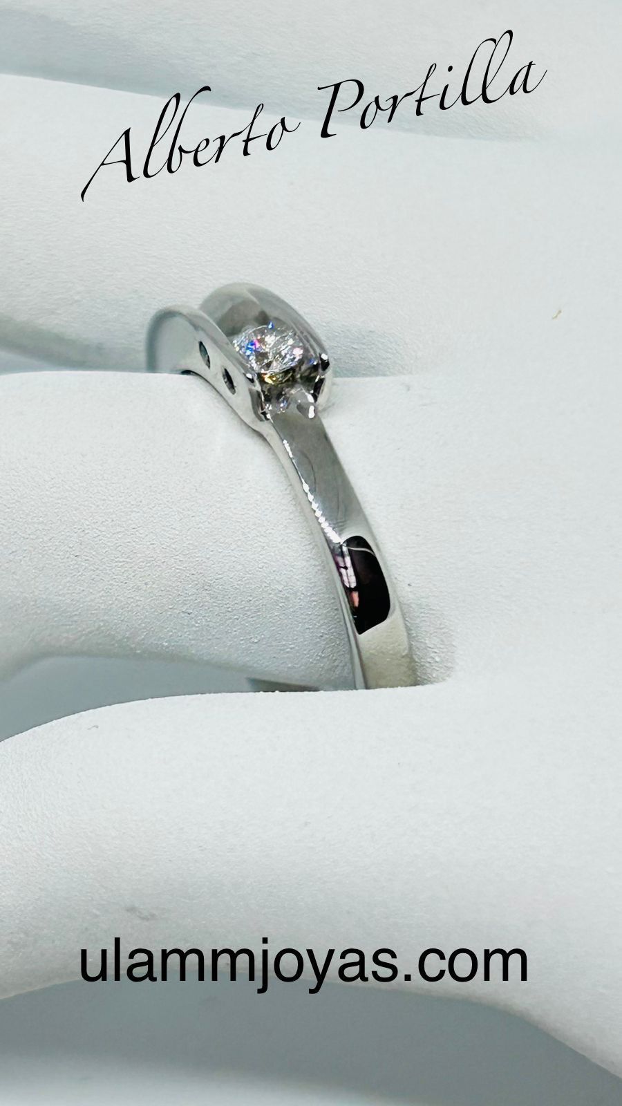 ANILLOS DE COMPROMISO PERSONALIZADOS ULAMM JOYAS