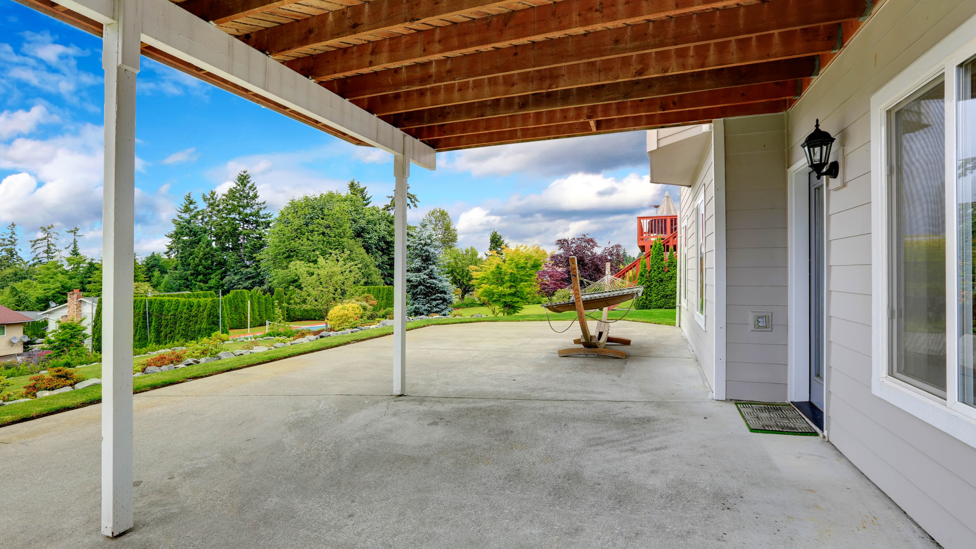 Concrete patios in Aurora CO with modern outdoor seating area