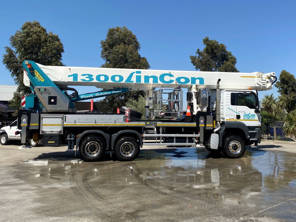 P570 (57m)