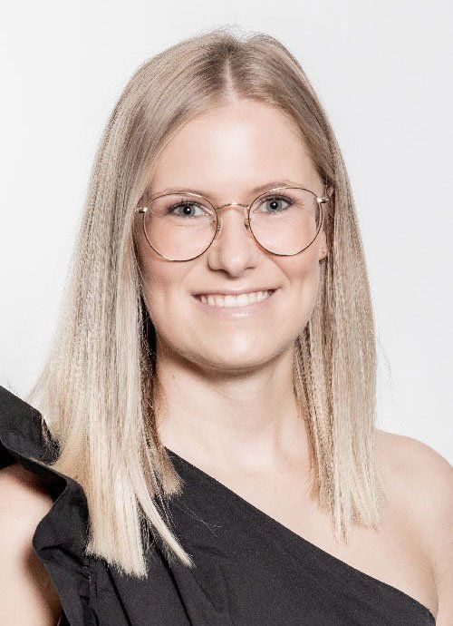 Brüder Thumfort GmbH, Karin Krachler