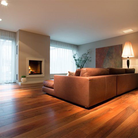 Spacious Family Room With Wooden Floor — Flooring Supply & Installation In Port Macquarie, NSW Spacious Family Room With Wooden Floor — FGeoff Thompson's Independent Flooring Centre In Port Macquarie, NSW
