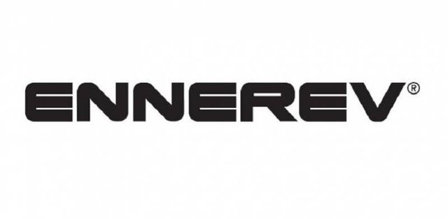 Il logo nero ENNEREV con il simbolo del marchio registrato su sfondo bianco.