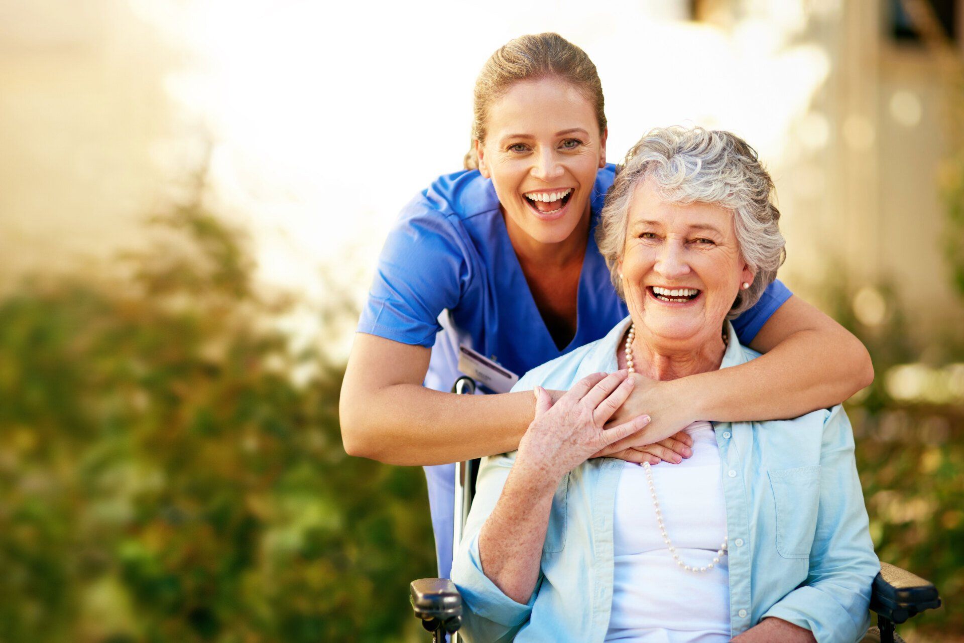 Senior Woman With Her Female Caregiver | Oak Lawn, IL | HIBERNIAN HOME CARE