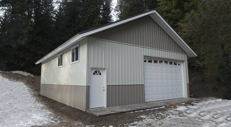 Garage built by Superior Pole Building