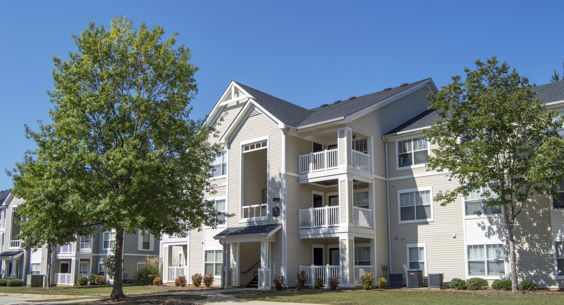 The Glen at Lanier Crossing Apartment Homes in Stockbridge, GA