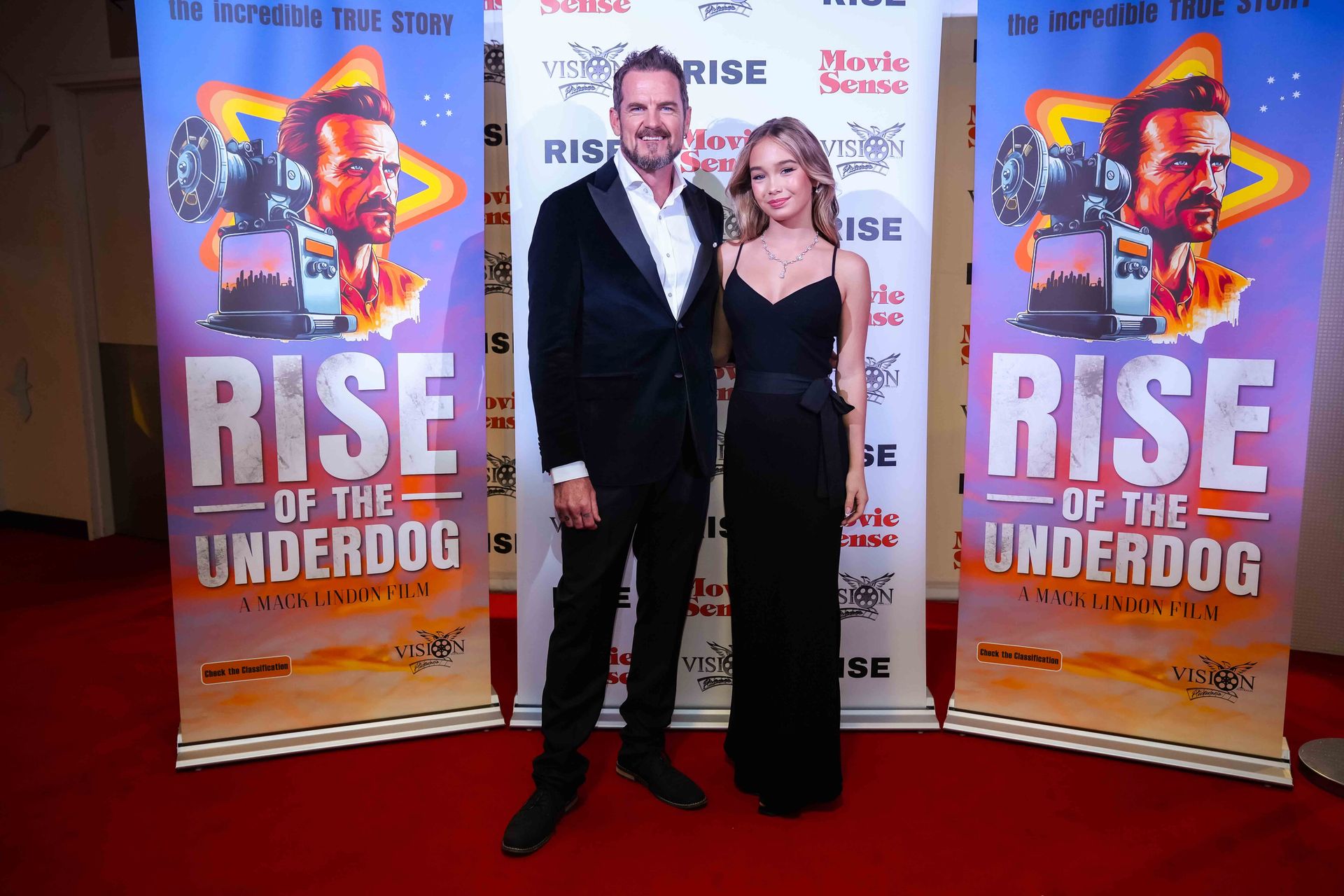 Premiere - Rise of the Underdog