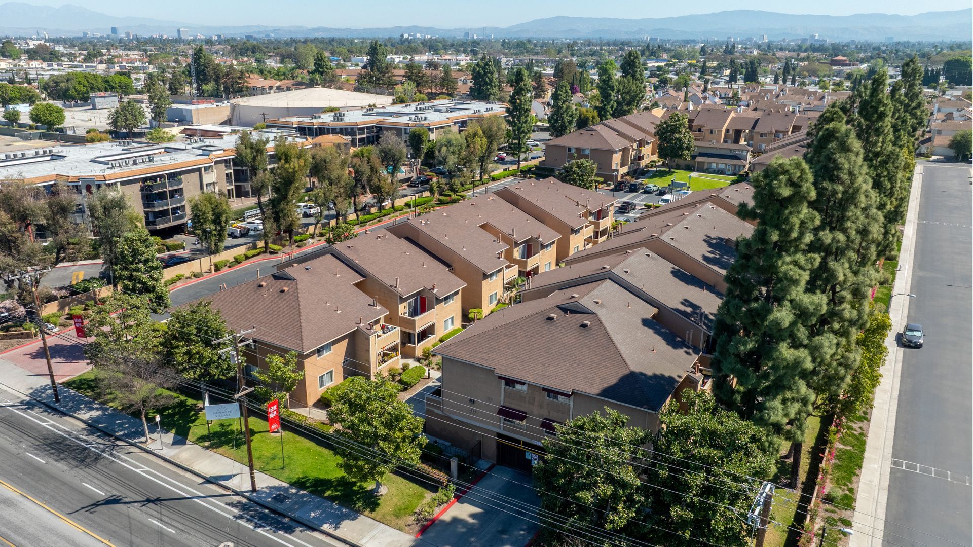 Overhead view of apartment buildings 
