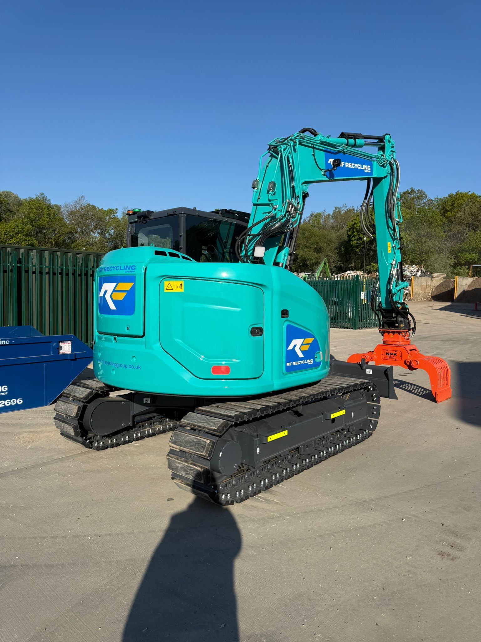 new kobelco digger arrives at RF Recycling Group