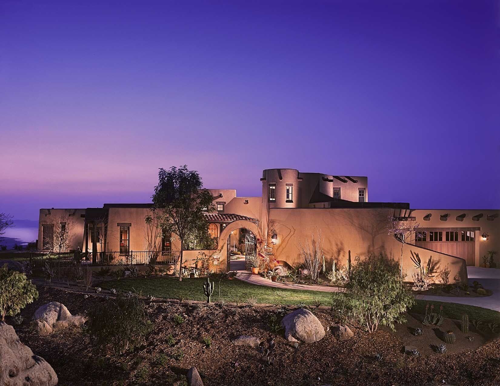 image of a Santa Fe style home designed by Studio 6 Architects in San Clemente