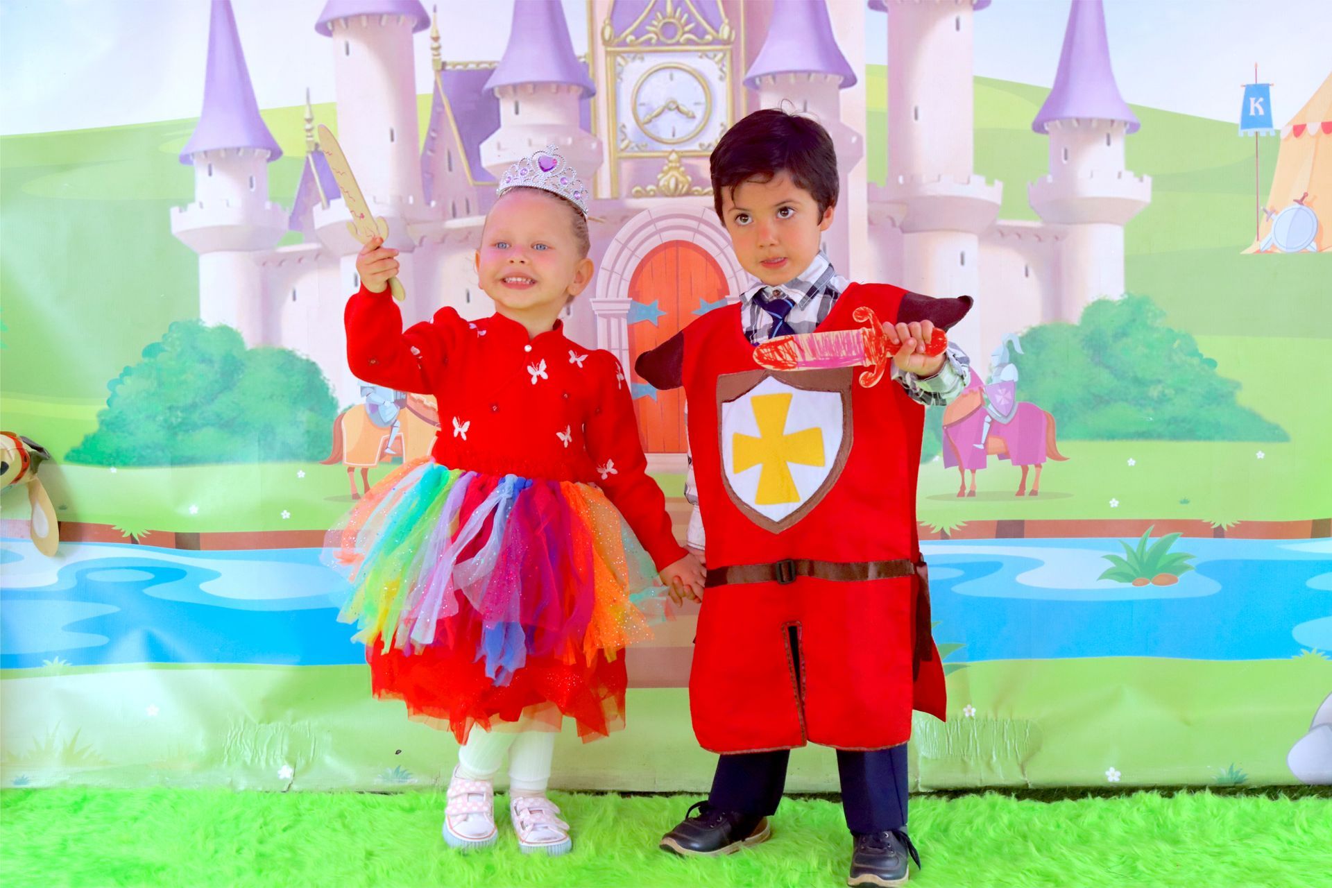 PRINCESAS Y CABALLEROS AVENTURA MÁGICA