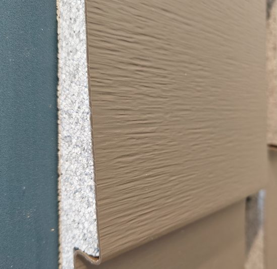 Energy-efficient insulated solid-core vinyl siding by CraneBoard for residential projects in St. Charles County.