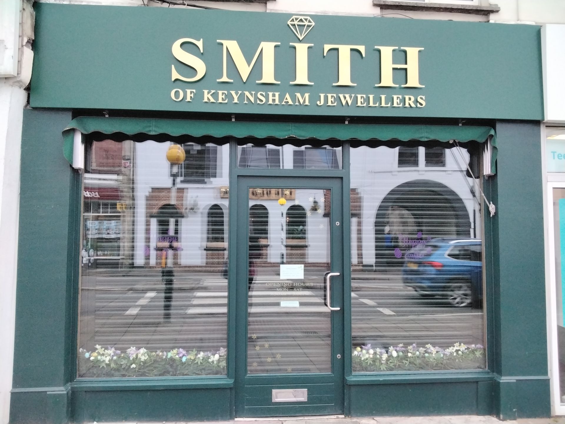The front of smith of keynsham jewellers