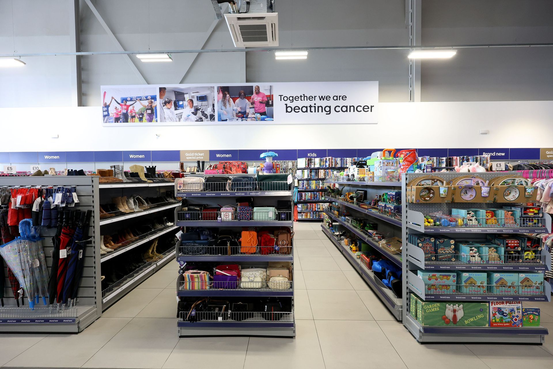 Superstore Branding & Signage for Cancer Research UK Superstore Thurrock