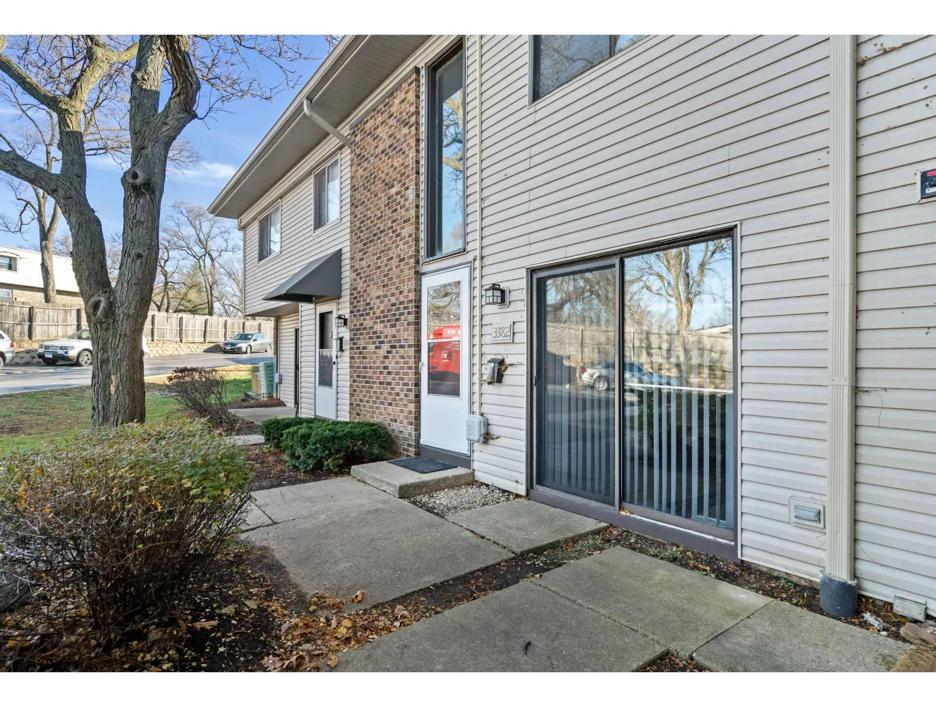 Exterior view of an apartment entryway