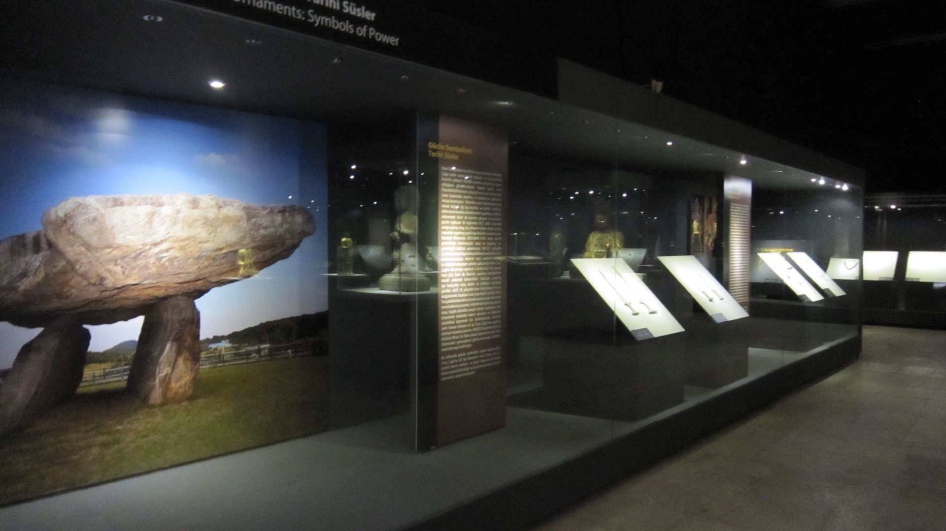 ismail Hamdi Gurler -The Grace - Korean Exhibition - Topkapi palace - The Imperial House