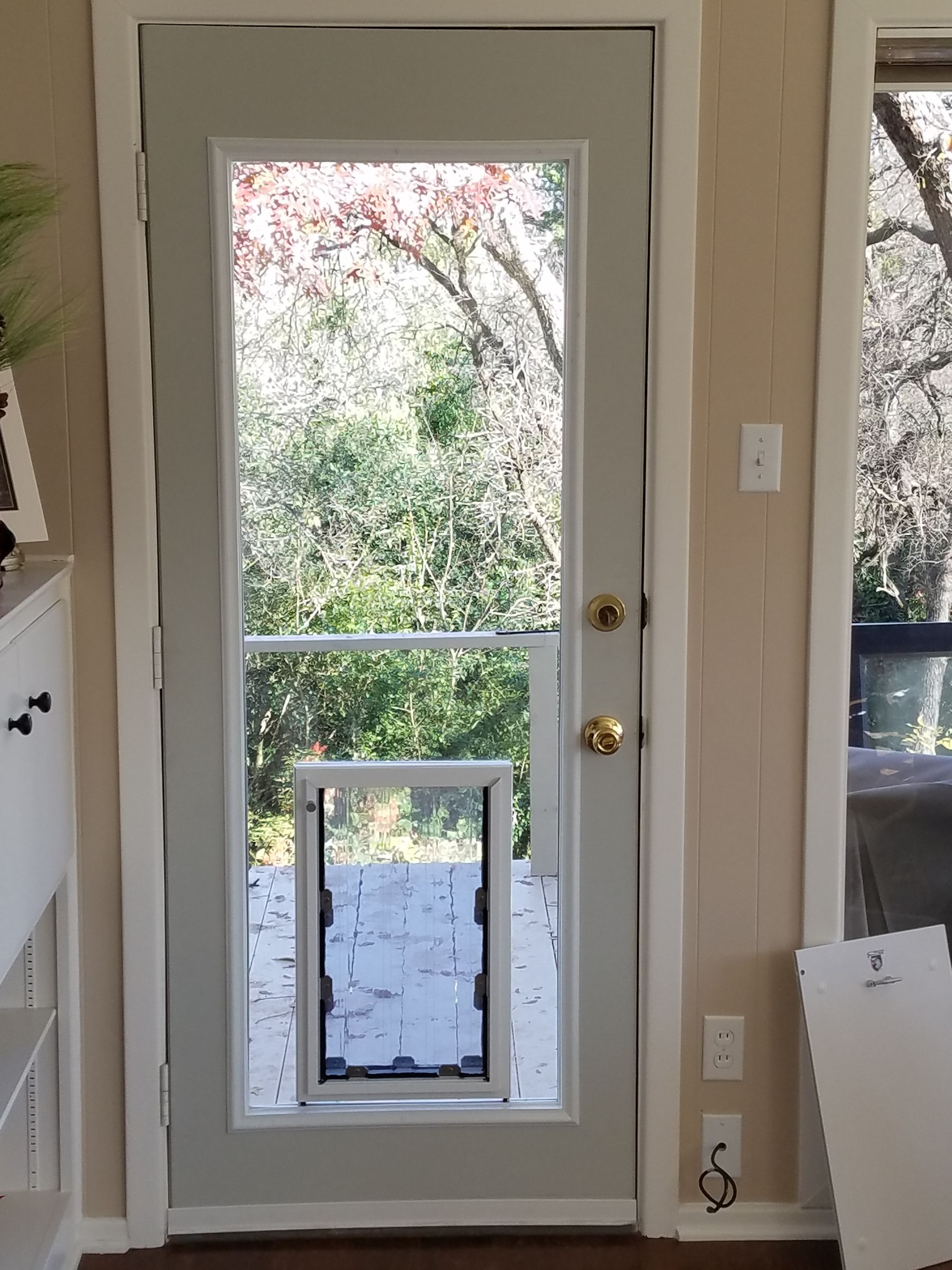 Pet Doors in Dallas, TX Doors 4 Pets and People